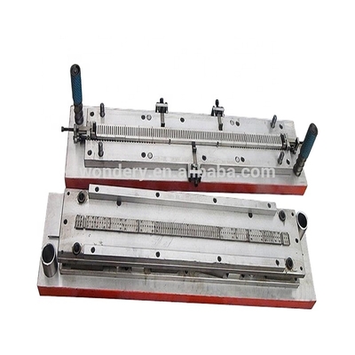 kopen Branding Radiator Header Plate Die voor 22x2mm Aluminium Flat Tube online vervaardiging