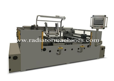 kopen Servo van de de Radiatorkern van het Typealuminium de Assemblagemachine met de Functie van de Buisdistributie online vervaardiging