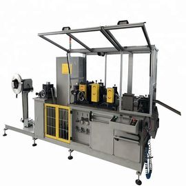 Automatische Radiator Golvende Vin die Machineplc/Omschakelaar/AC Servobesturing maken