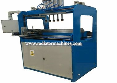 De hand Plastic Tank die van de Typeradiator/het Vastklinken Machine Pneumatische Kracht plooien